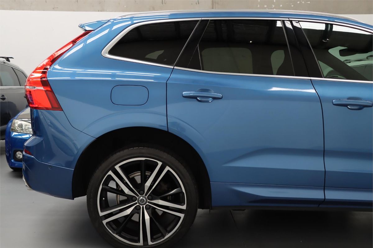2018 Volvo XC60 T6 R-Design UZ