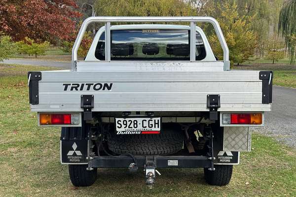 2020 Mitsubishi Triton GLX MR 4X4