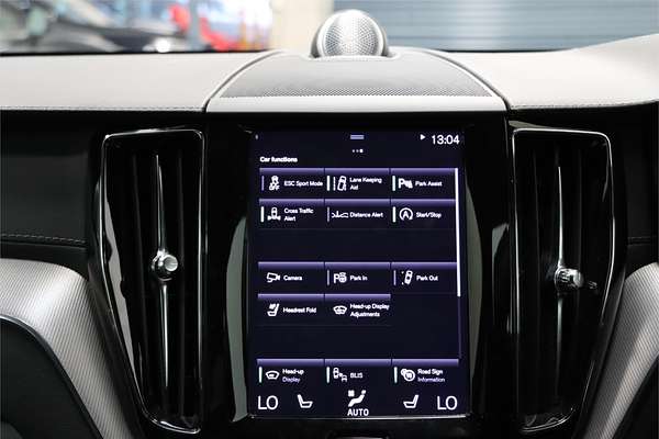 2018 Volvo XC60 T6 R-Design UZ
