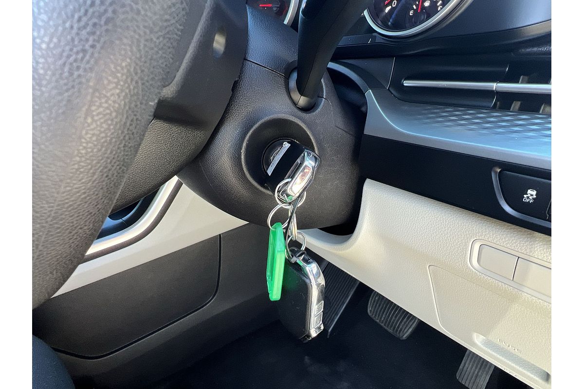 2021 Kia Carnival S KA4