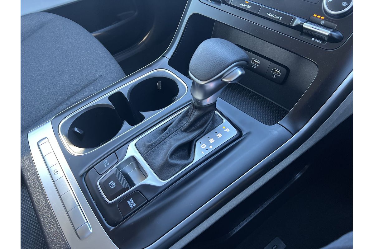 2021 Kia Carnival S KA4