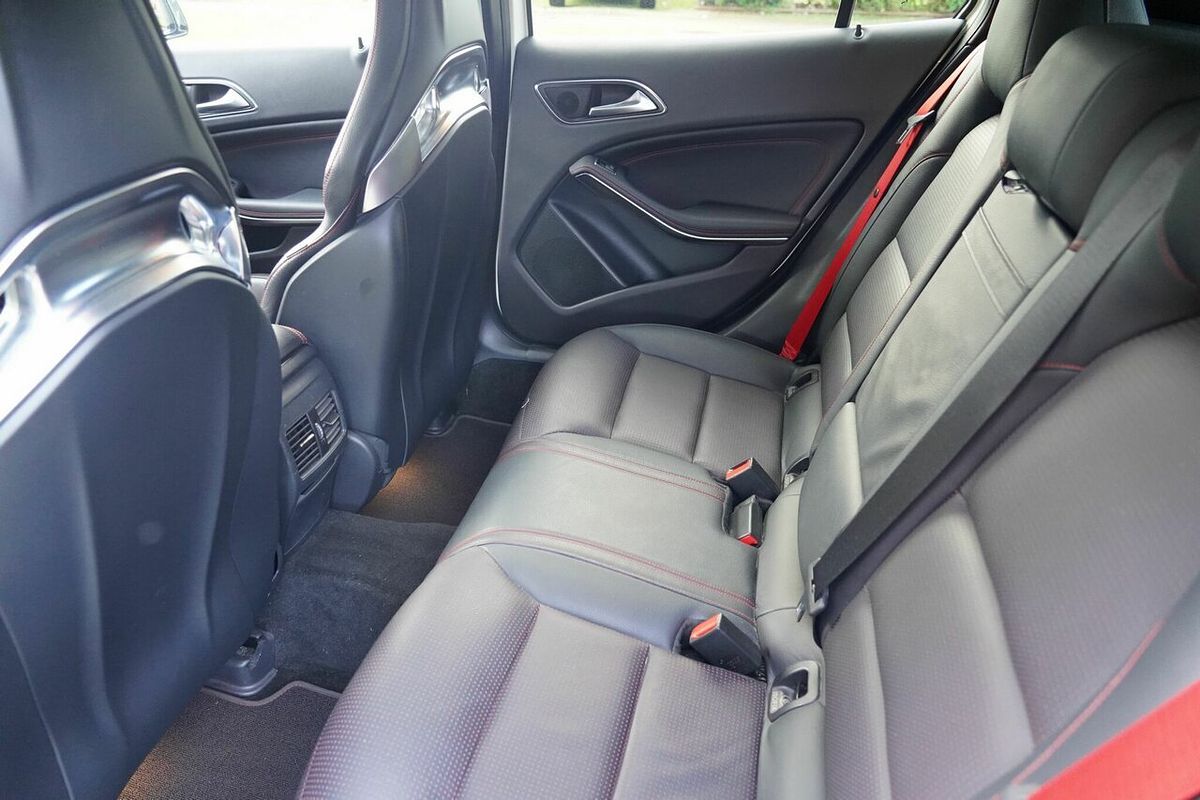 2015 Mercedes-Benz GLA45 AMG 4Matic X156 MY15