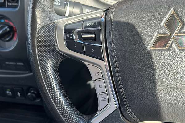 2020 Mitsubishi Triton GLX MR 4X4