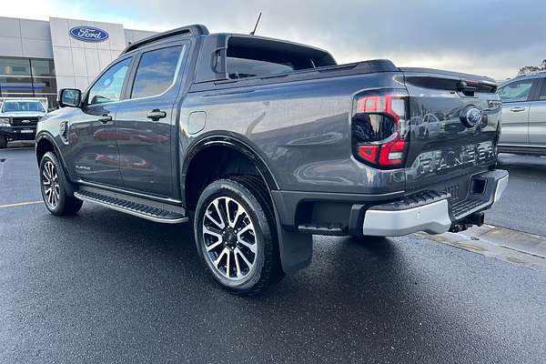 2025 Ford Ranger Platinum 4X4 3.0L