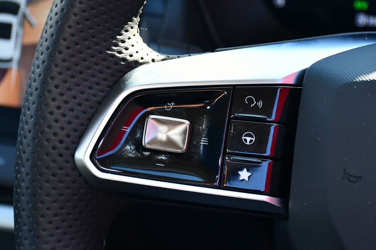 2025 MG ZS Essence Hybrid+ ZS32