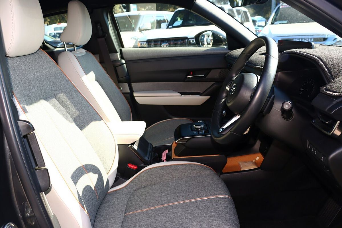2021 Mazda MX-30 G20e Touring DR Series