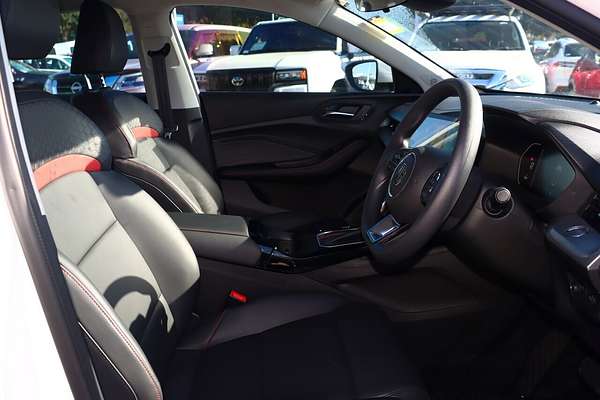 2024 MG MG5 Vibe