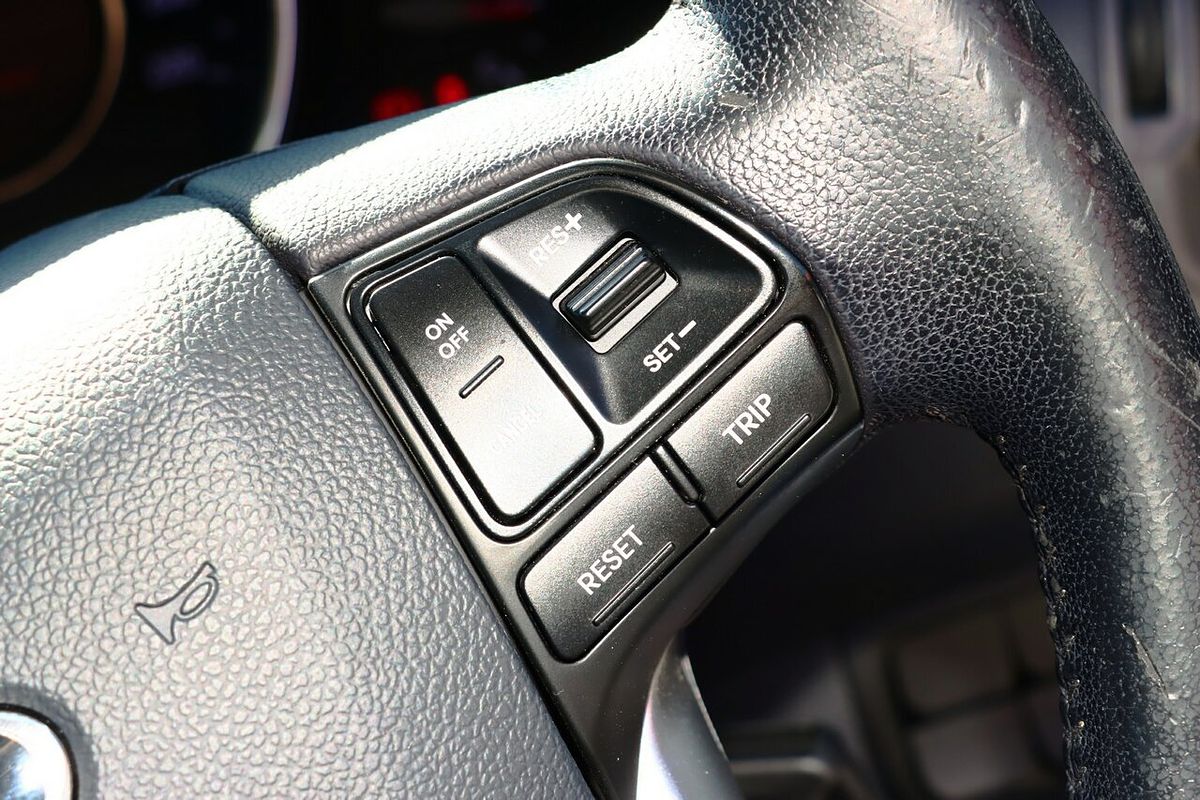2012 Kia Rio Si UB