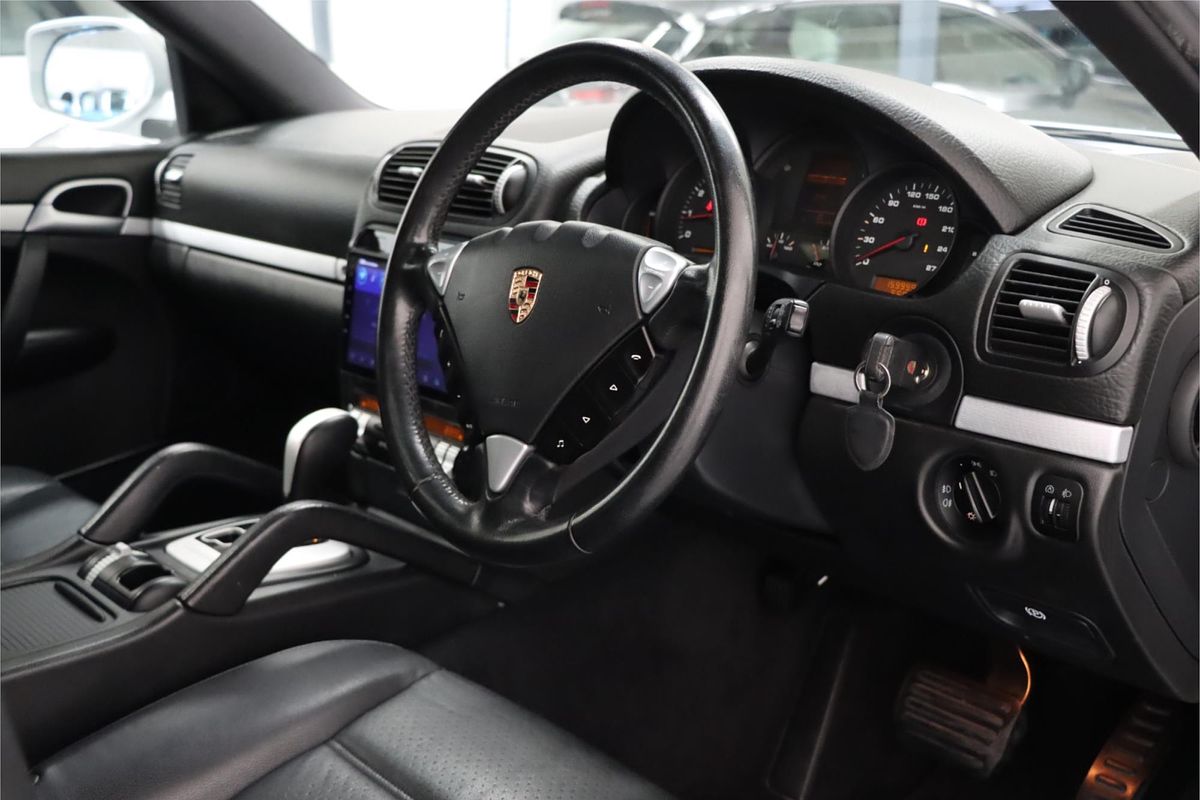 2008 Porsche Cayenne 9PA