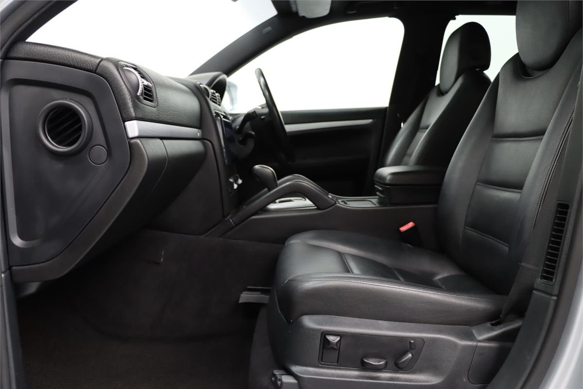 2008 Porsche Cayenne 9PA
