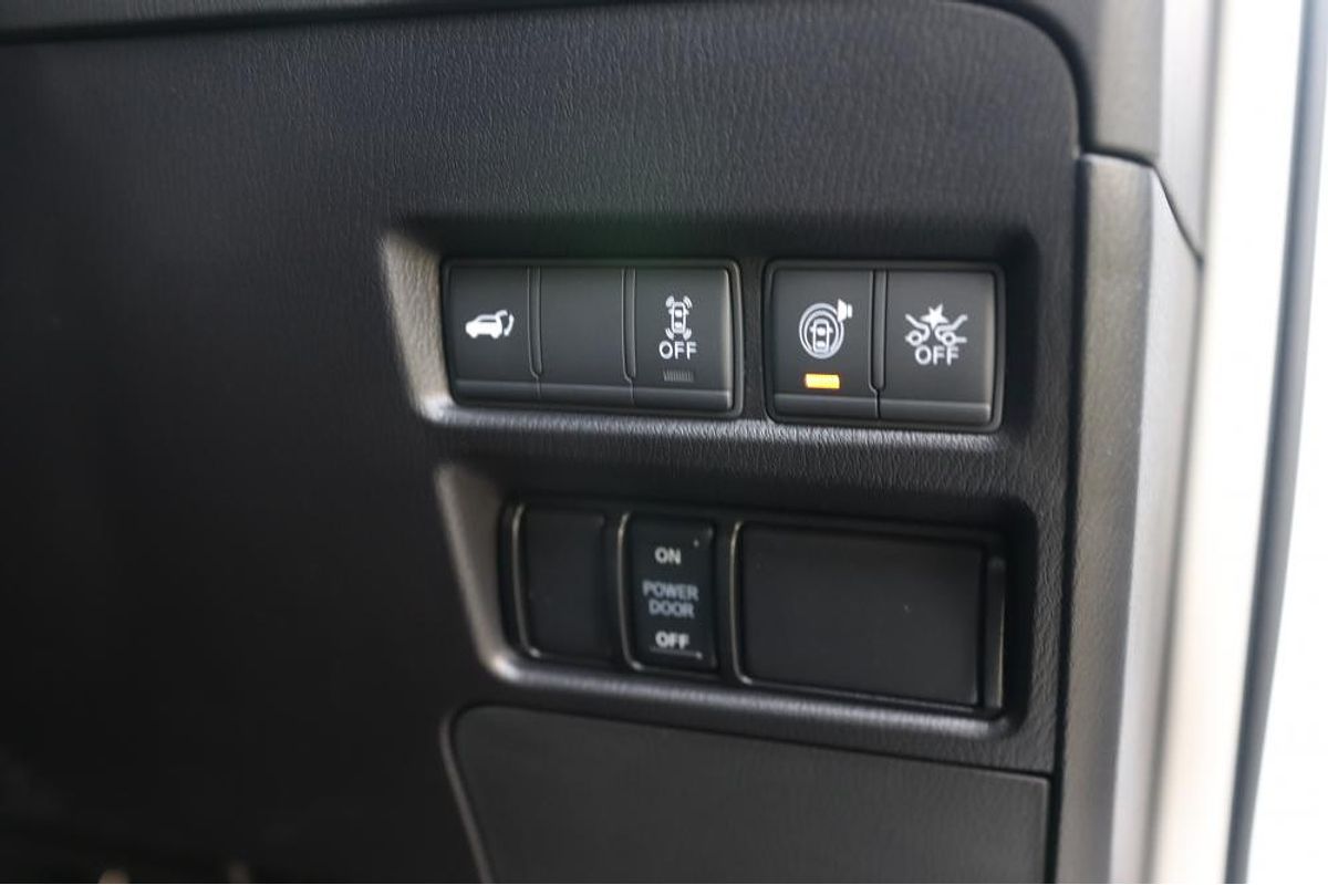 2024 Nissan Patrol Ti-L Y62