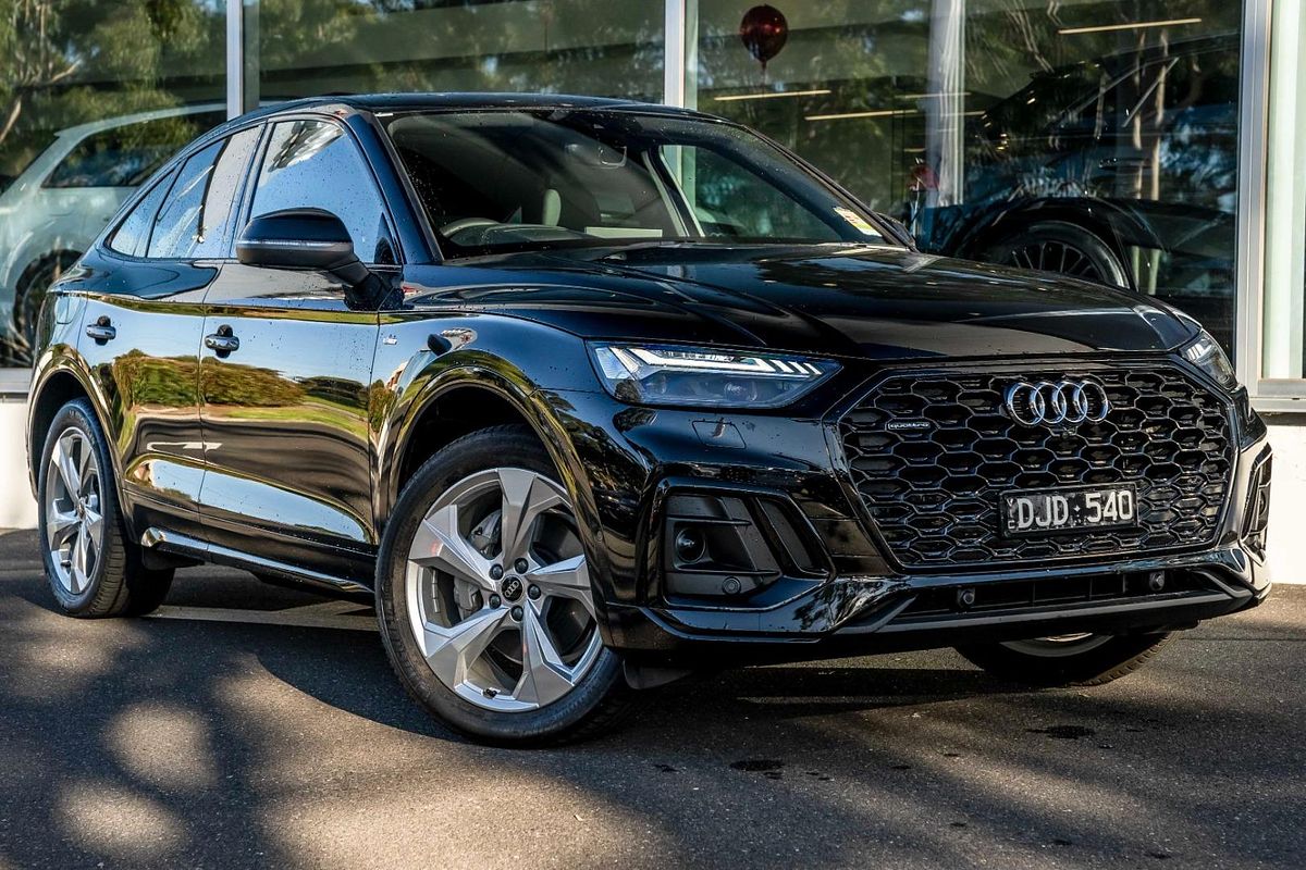 2024 Audi Q5 40 TDI S line FY