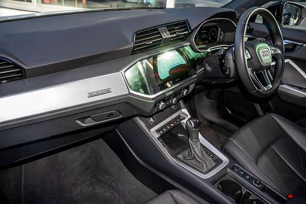 2023 Audi Q3 40 TFSI F3