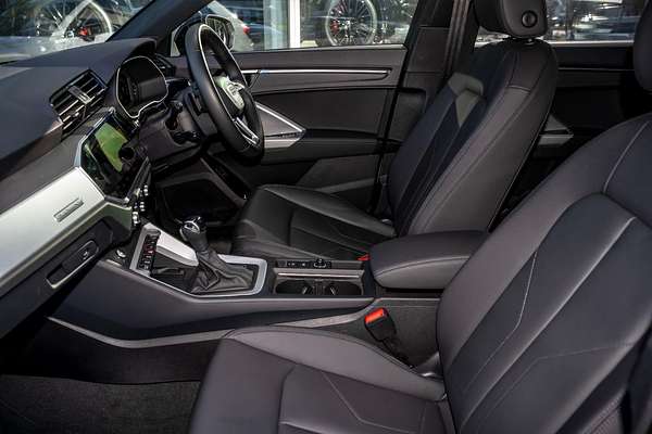 2023 Audi Q3 40 TFSI F3