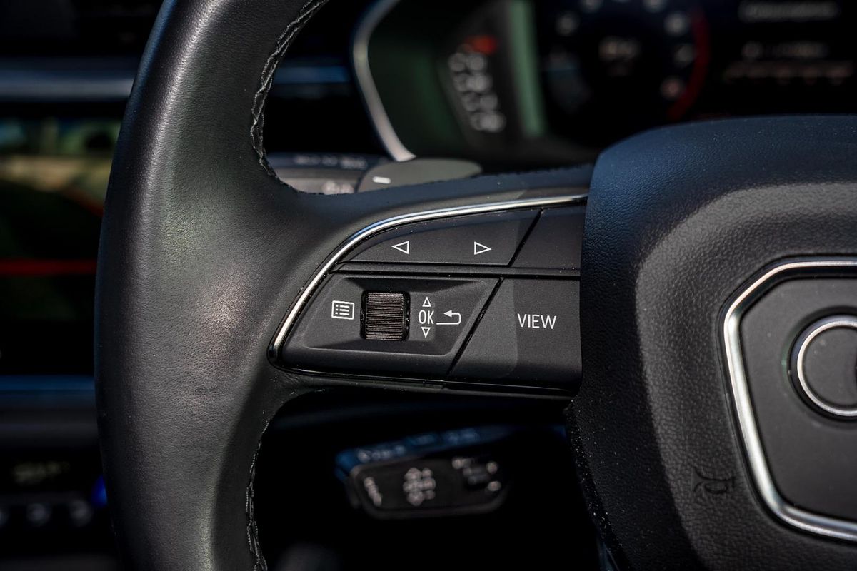 2023 Audi Q3 40 TFSI F3