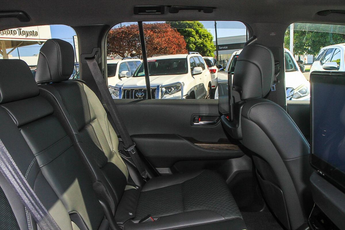 2024 Toyota Landcruiser Sahara FJA300R