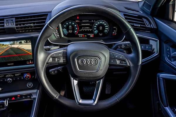 2023 Audi Q3 40 TFSI F3