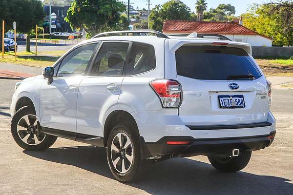 2015 Subaru Forester 2.0D-L S4