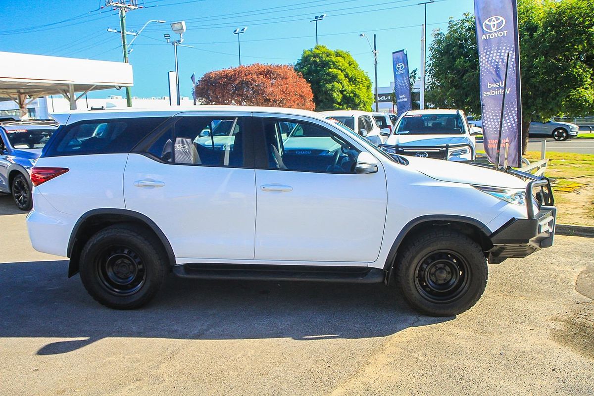 2017 Toyota Fortuner GX GUN156R