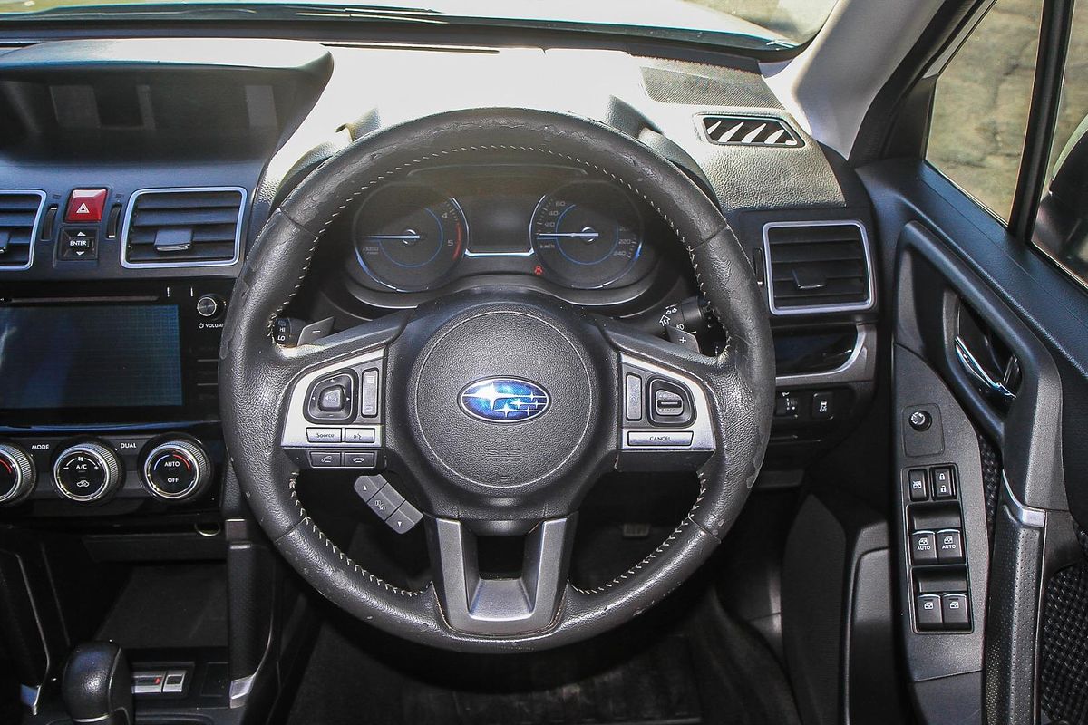 2015 Subaru Forester 2.0D-L S4