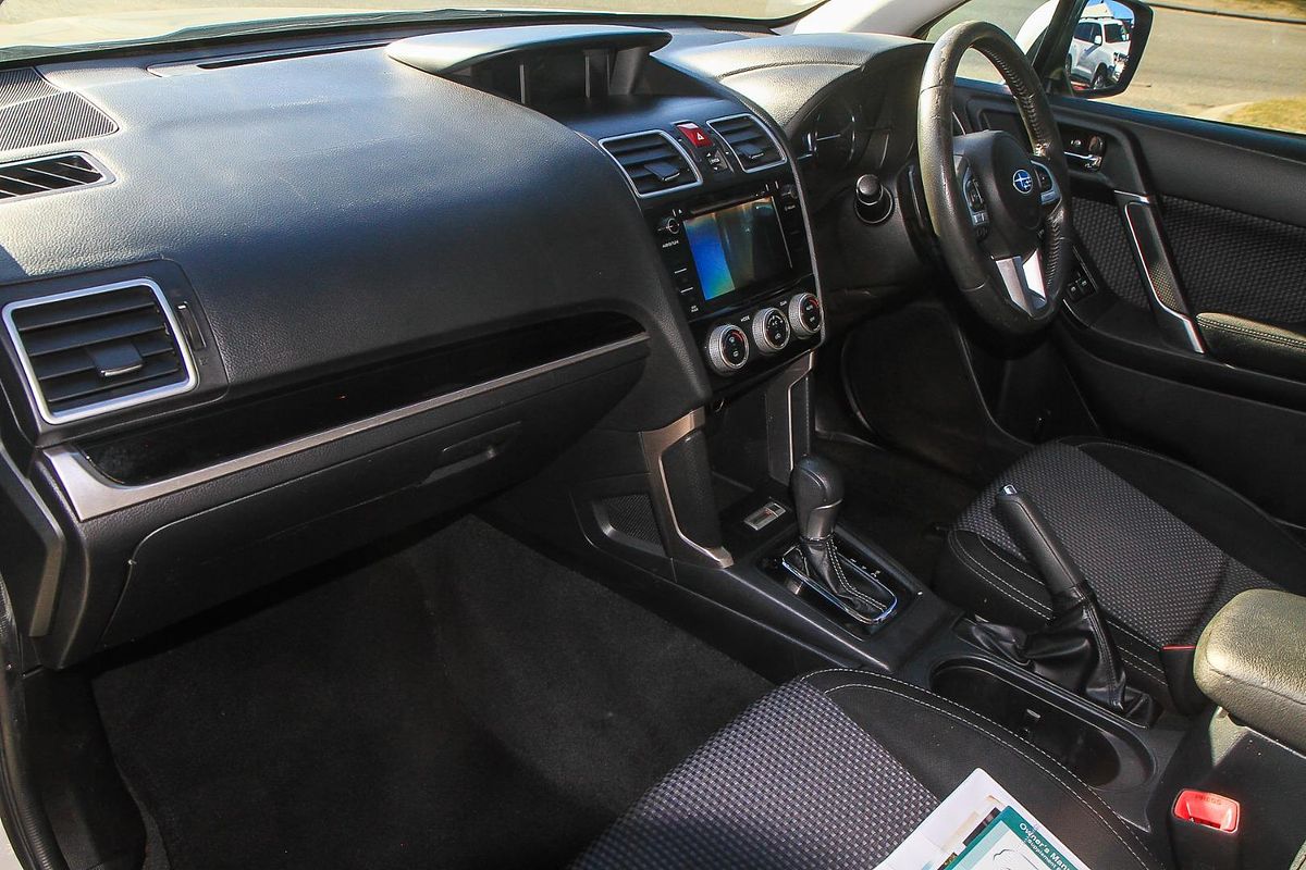 2015 Subaru Forester 2.0D-L S4