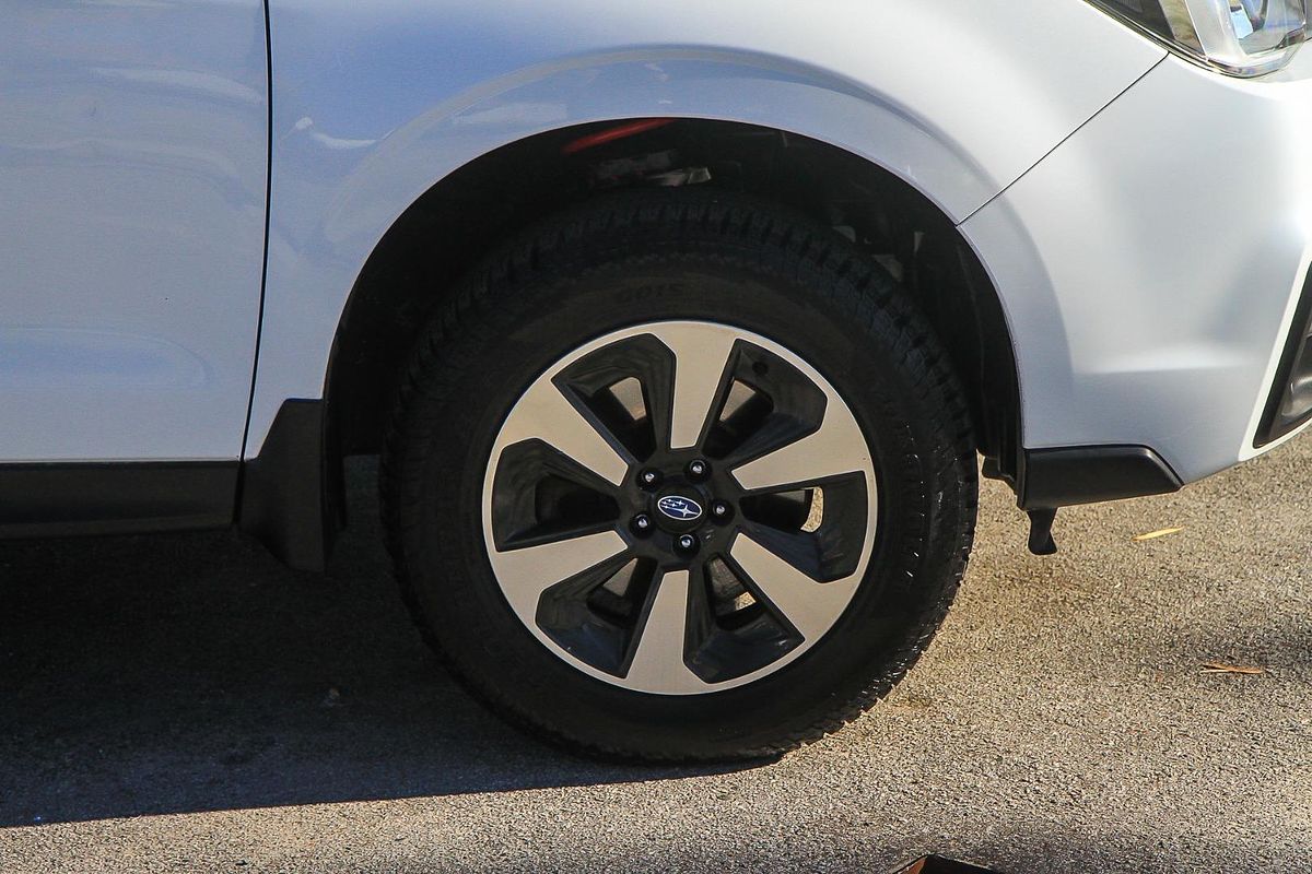 2015 Subaru Forester 2.0D-L S4