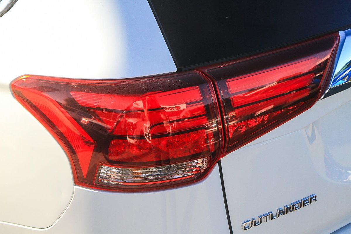 2017 Mitsubishi Outlander LS ZK