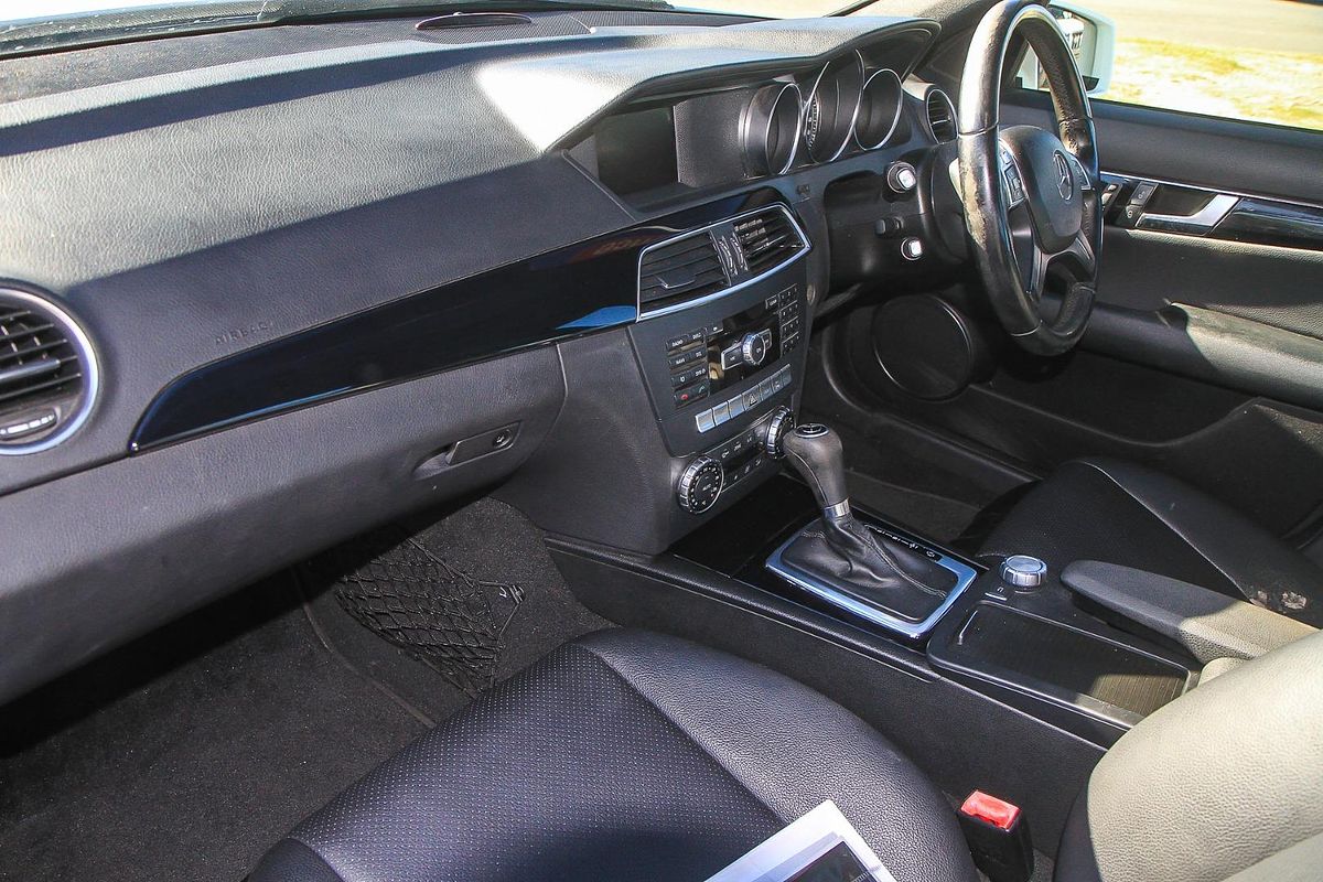 2014 Mercedes-Benz C-Class C200 W204