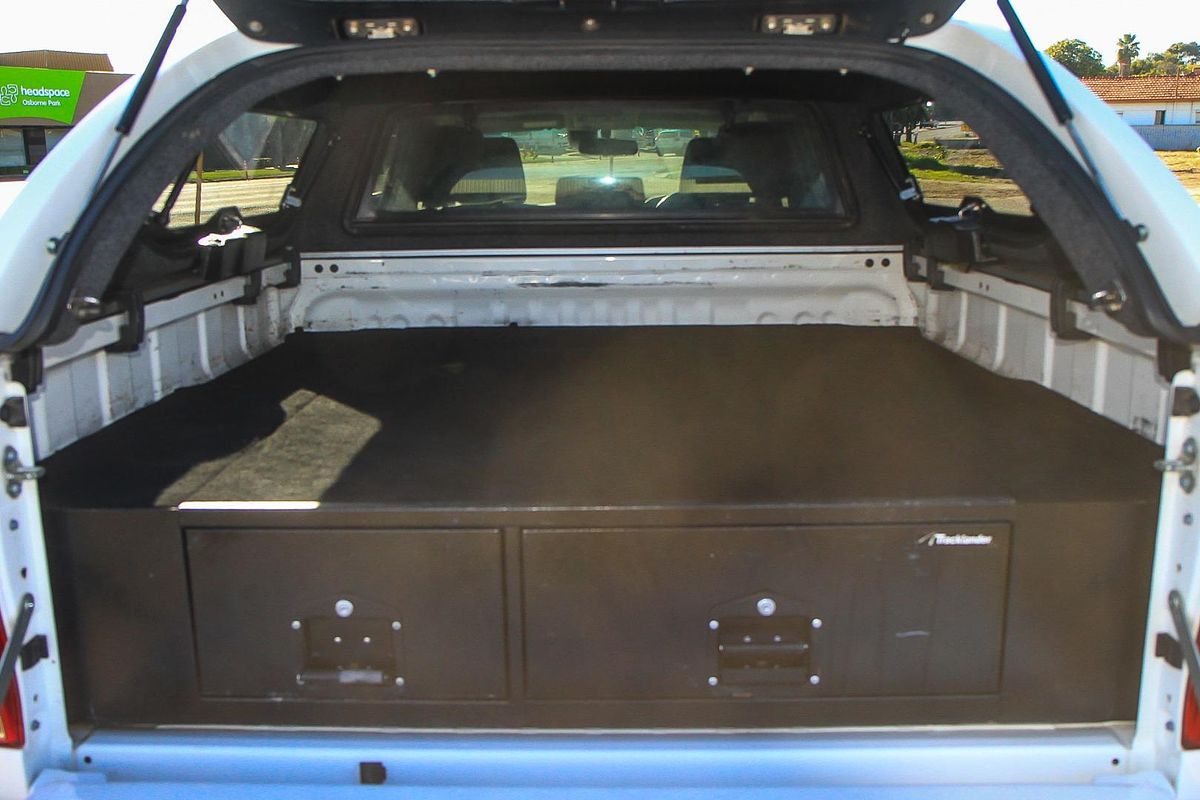 2019 Toyota Hilux SR5 GUN126R 4X4