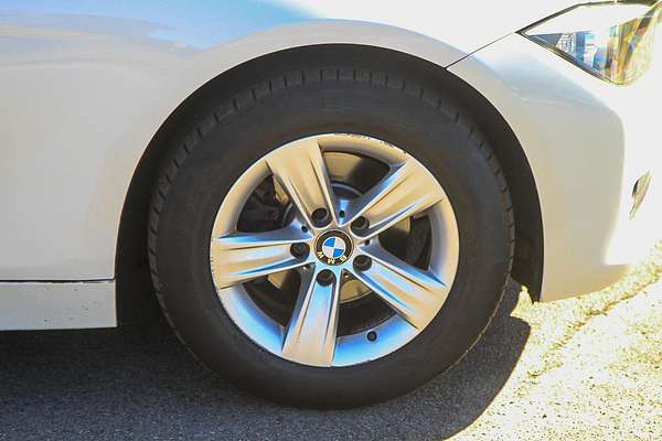 2013 BMW 3 Series 316i F30