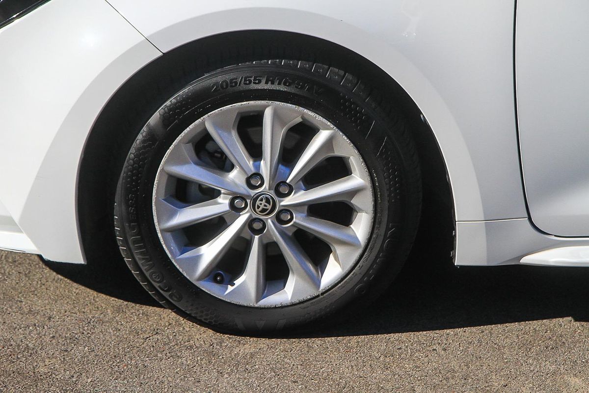 2021 Toyota Corolla Ascent Sport MZEA12R
