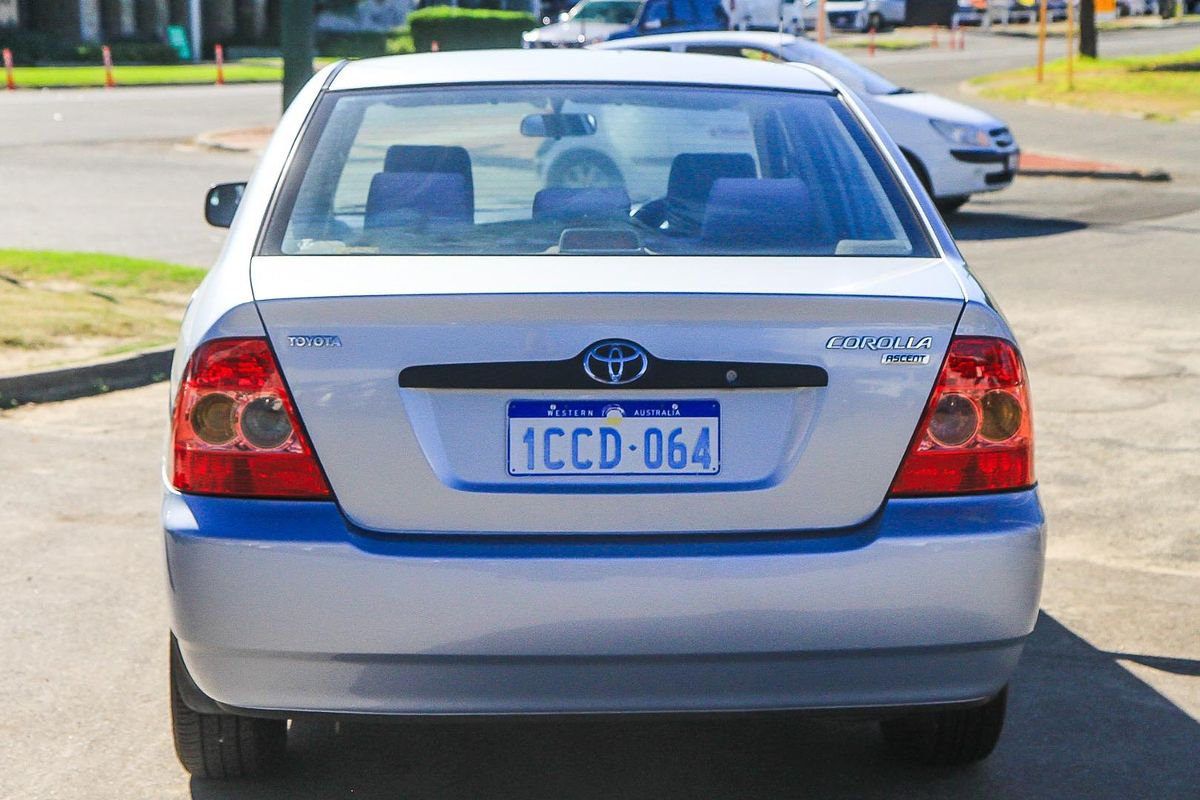 2004 Toyota Corolla Ascent ZZE122R