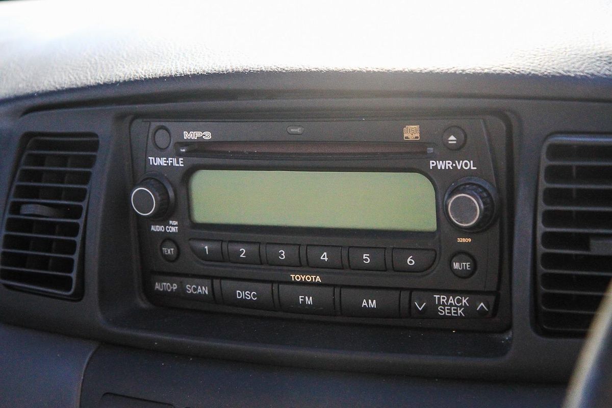 2004 Toyota Corolla Ascent ZZE122R