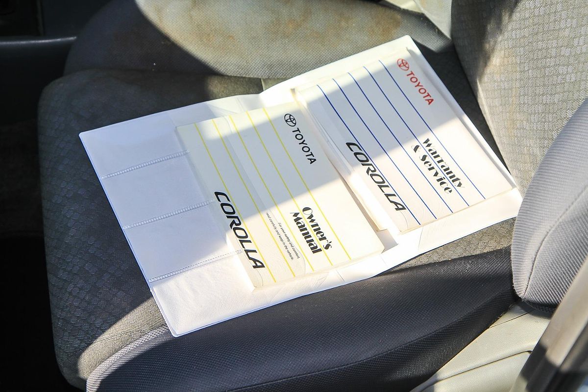 2004 Toyota Corolla Ascent ZZE122R
