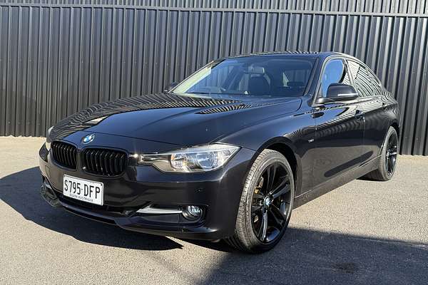 2013 BMW 320d Sport Line F30 MY14