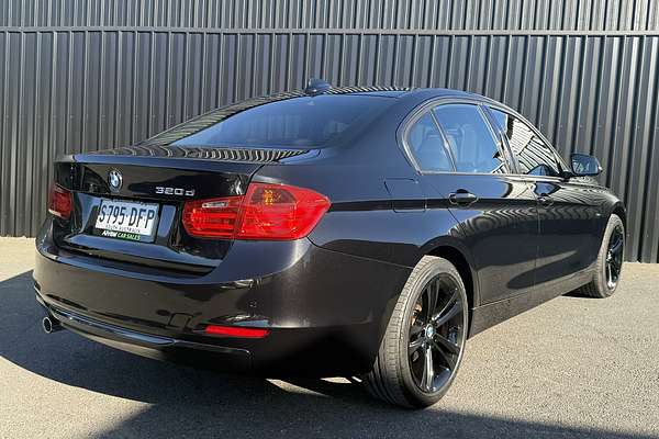 2013 BMW 320d Sport Line F30 MY14