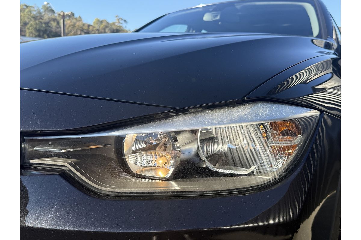 2013 BMW 320d Sport Line F30 MY14