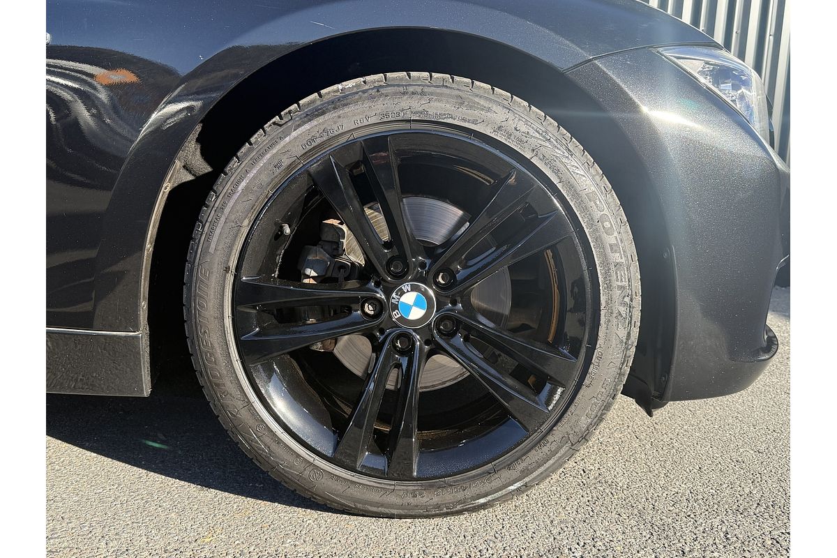 2013 BMW 320d Sport Line F30 MY14