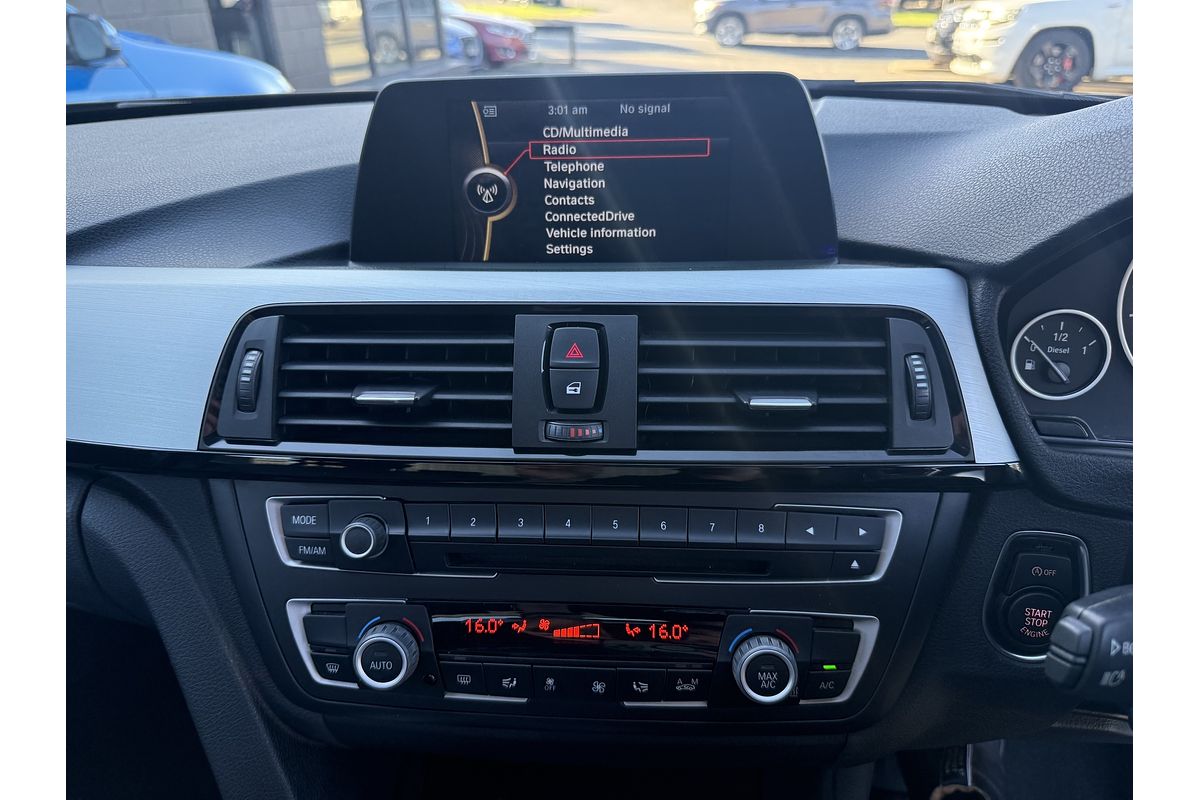 2013 BMW 320d Sport Line F30 MY14