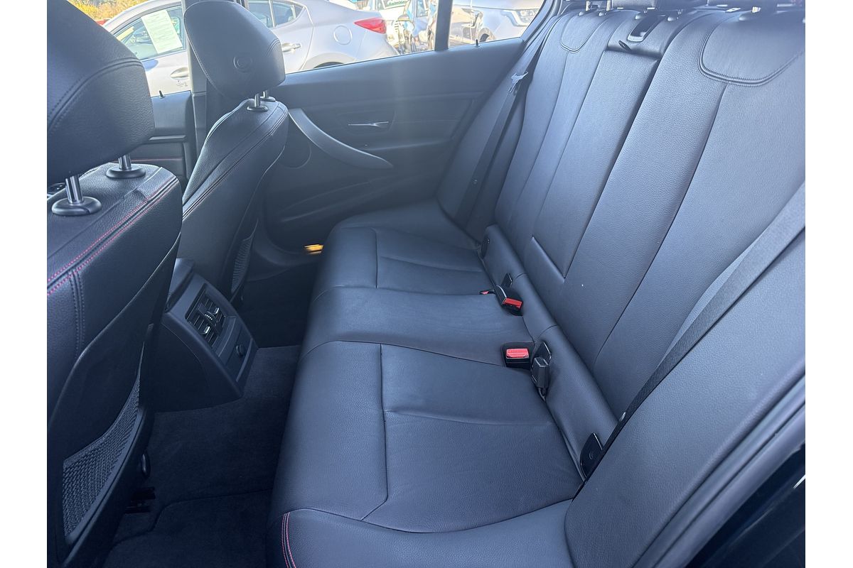 2013 BMW 320d Sport Line F30 MY14
