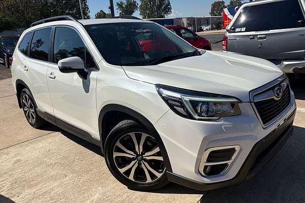 2019 Subaru Forester 2.5i Premium S5