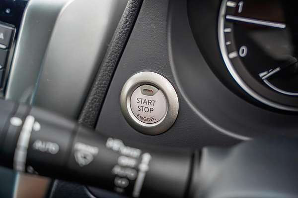 2024 Nissan Navara ST-X D23 4X4