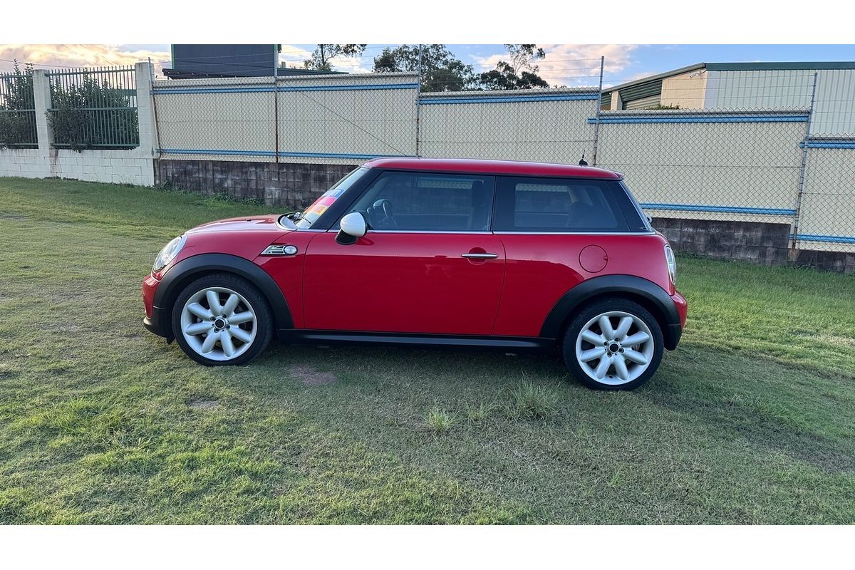 2011 MINI Cooper Ray R56 MY12