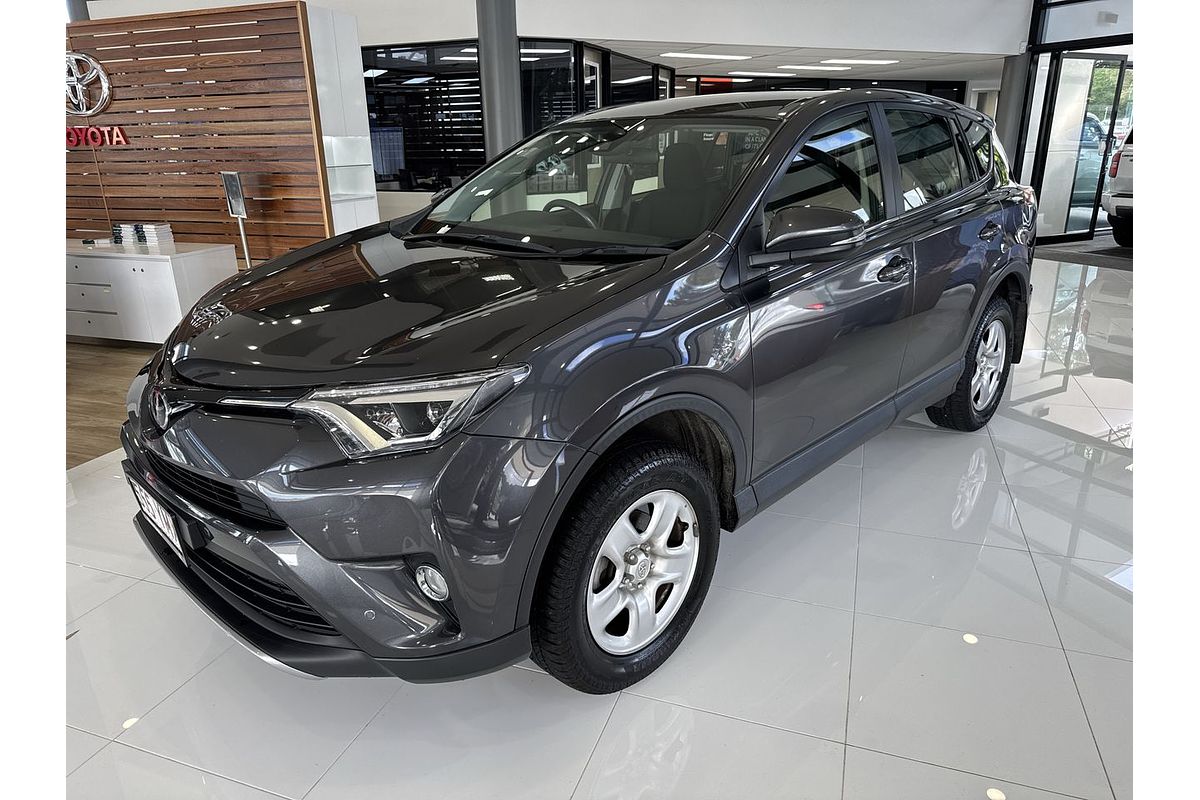 2018 Toyota RAV4 GX ZSA42R
