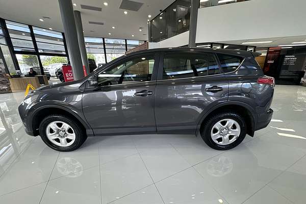 2018 Toyota RAV4 GX ZSA42R