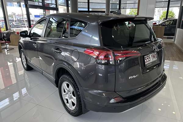 2018 Toyota RAV4 GX ZSA42R