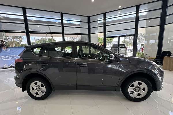 2018 Toyota RAV4 GX ZSA42R