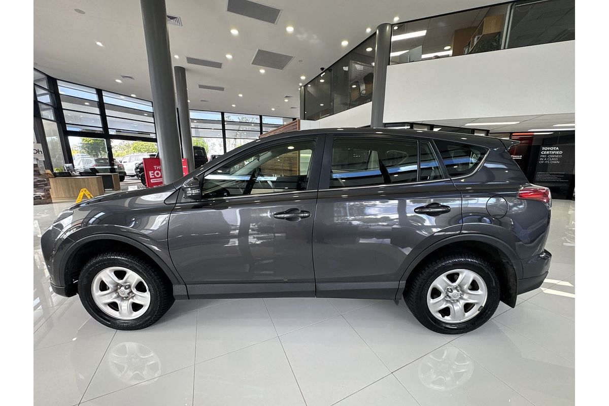 2018 Toyota RAV4 GX ZSA42R