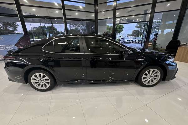 2024 Toyota Camry Ascent Sport AXVH70R