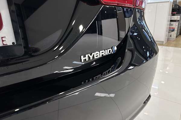 2024 Toyota Camry Ascent Sport AXVH70R